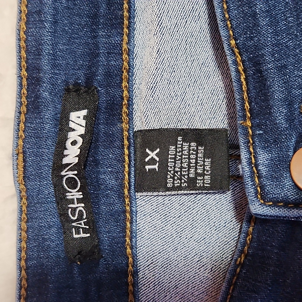 Fashion Nova Distressed Skinny Jeans Sz 1x. 38x27 - Picture 4 of 8